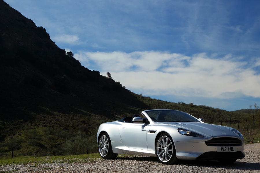  Aston Martin Virage Volante 2011 года  (фото 3 из 19)